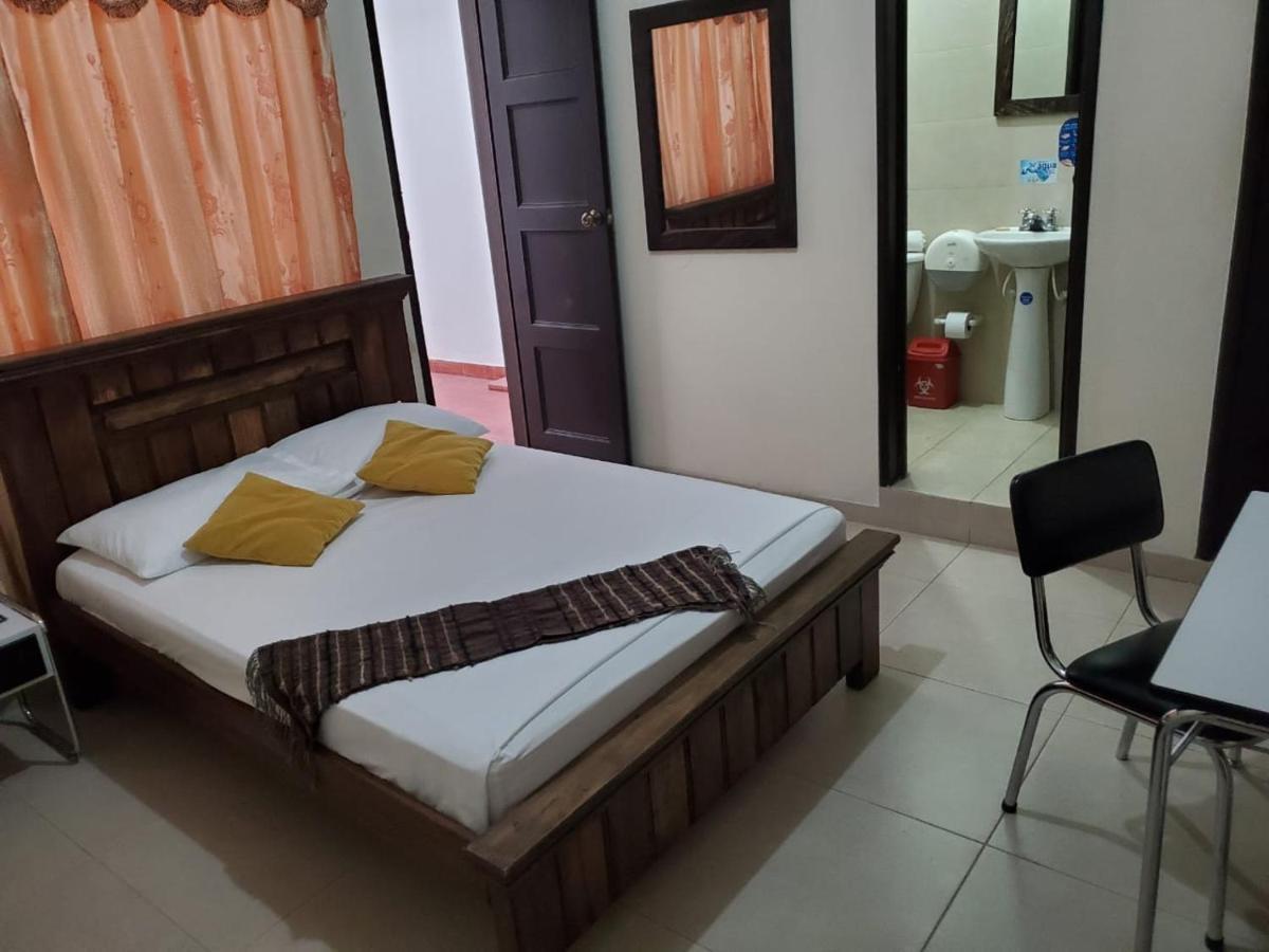 Hotel Cataluna Pereira Kültér fotó