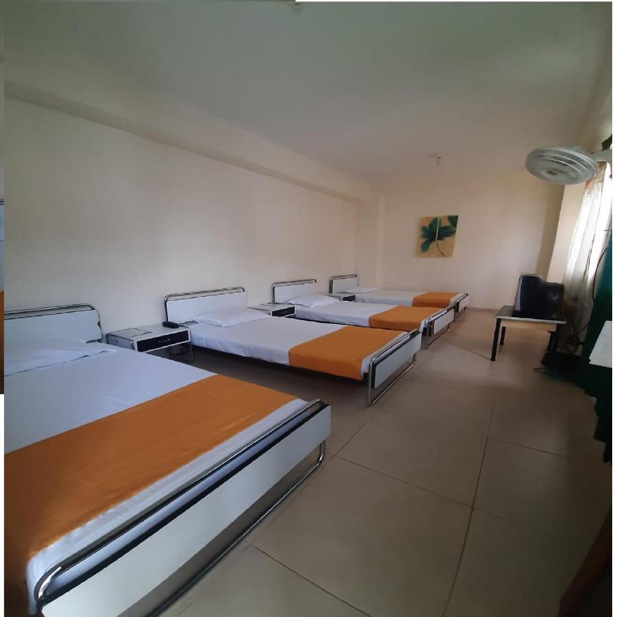 Hotel Cataluna Pereira Kültér fotó